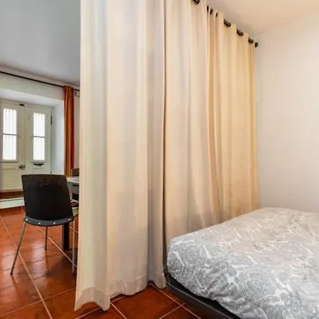 Bright Studip Apartment In The Heart Of Lisbon * Lisboa