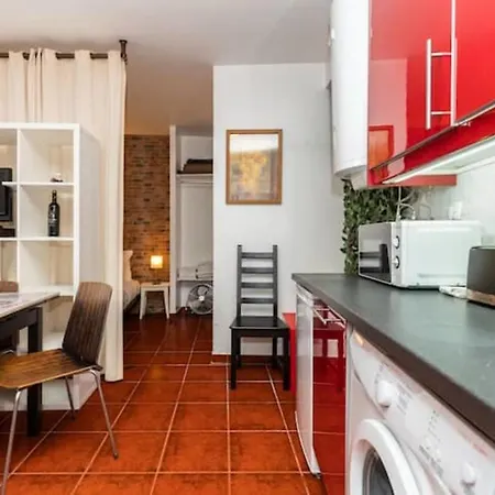 Bright Studip Apartment In The Heart Of Lisbon شقة Lisboa